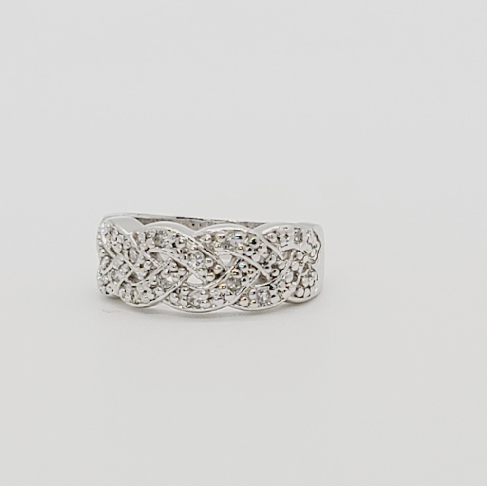 925 Sterling Silver White Gold Plated ring 4.75
